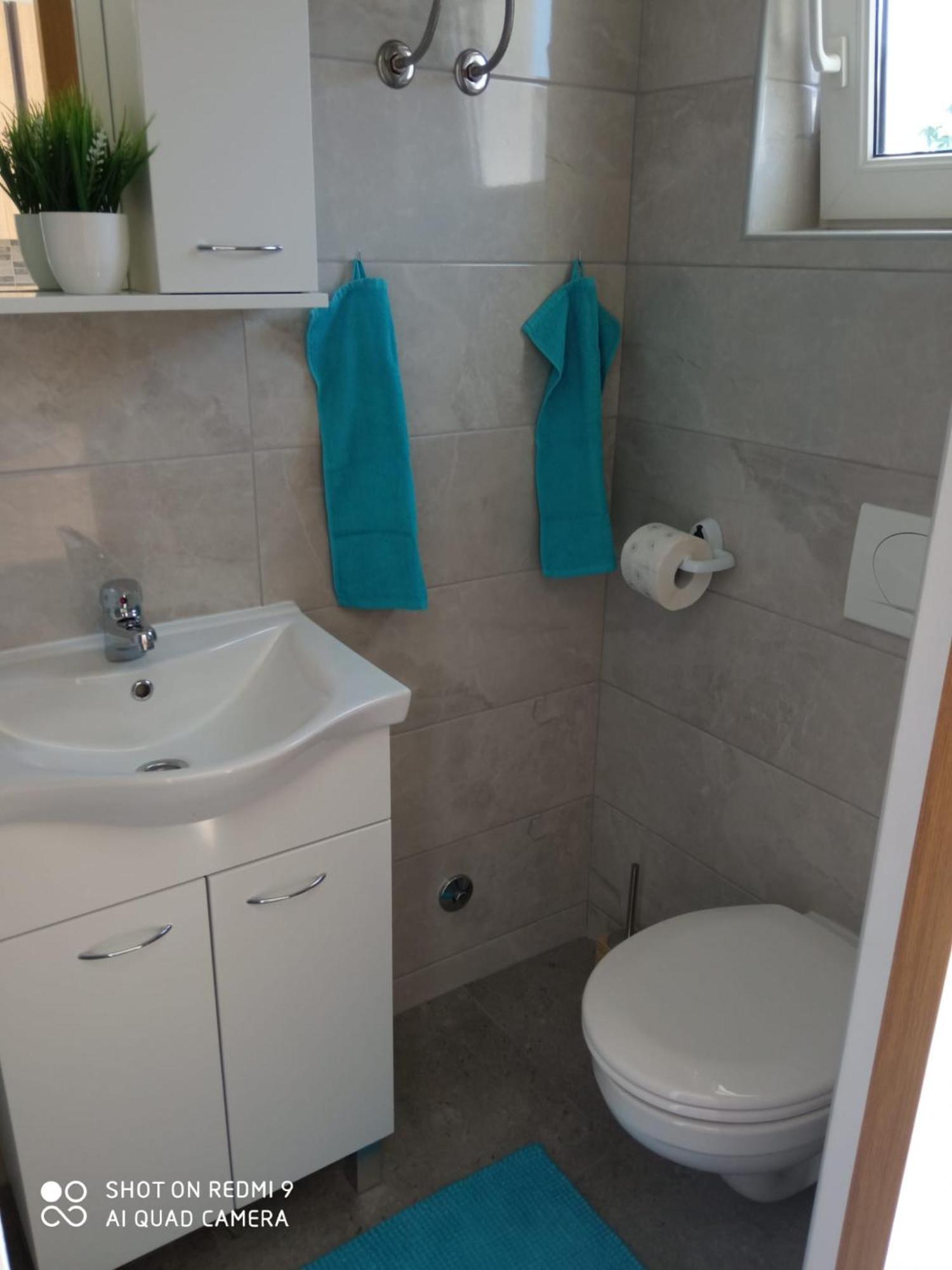 Apartments Max Vir Room photo
